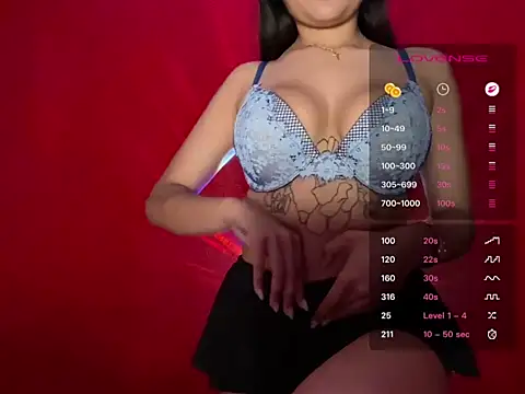 reinaass online show from 17, 5, 2026