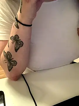 Ghostbaby02 online show from 18, 12, 2025