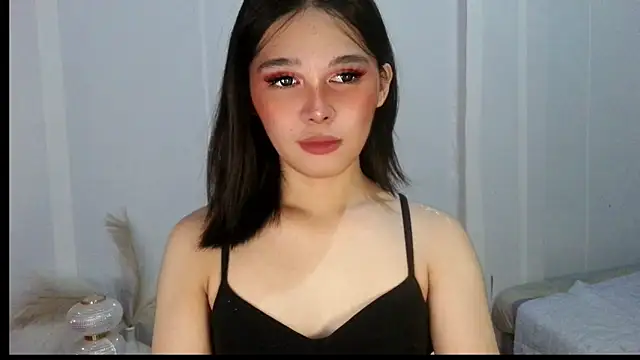 Snapshot of sluttyLeila chatting on 16, 5, 2026 sluttyLeila online show from 16, 5, 2026
