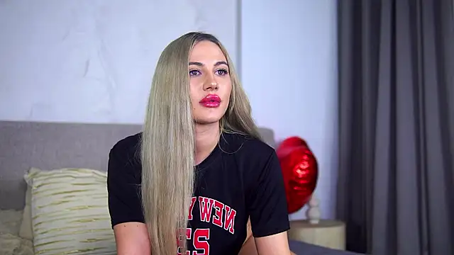 Chloe GraceeX online show from 18, 2, 2026