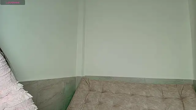 Megan Ivy online show from 22, 11, 2025