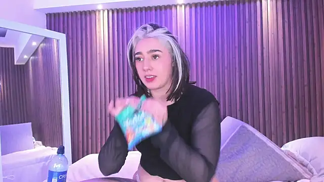 GabyRose9 online show from 18, 4, 2026