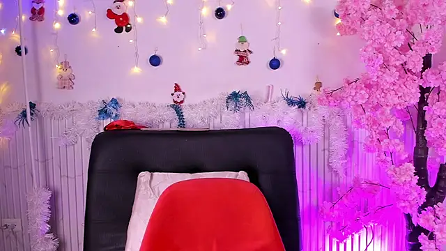 Nicole diaz7 online show from 21, 12, 2025