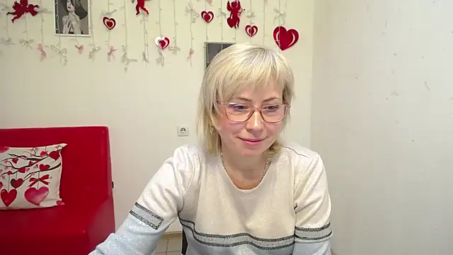 Snapshot of LaurenWishy chatting on 4, 2, 2026 LaurenWishy online show from 4, 2, 2026