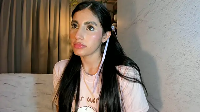 Snapshot of IsabelaStefano chatting on 17, 7, 2026 IsabelaStefano online show from 17, 7, 2026