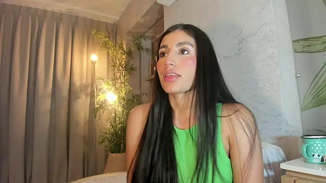 Snapshot of IsabelaStefano chatting on 18, 7, 2026 IsabelaStefano online show from 18, 7, 2026