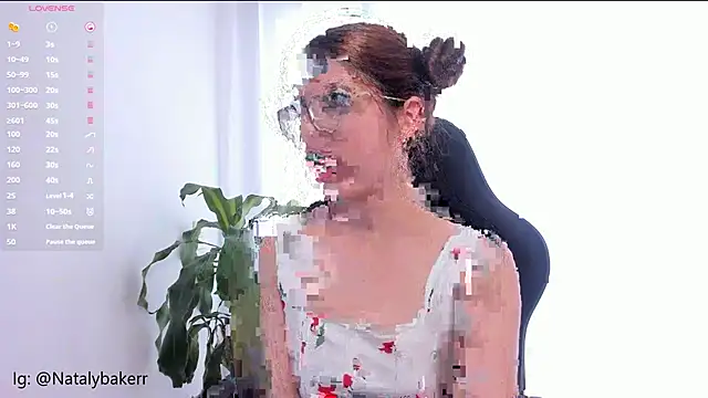 Nat Bakerss online show from 17, 12, 2025