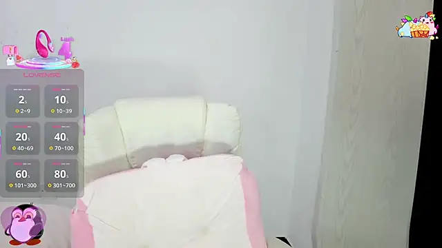 Snapshot of XIAOFENG-2025 chatting on 20, 11, 2025 XIAOFENG-2025 online show from 20, 11, 2025