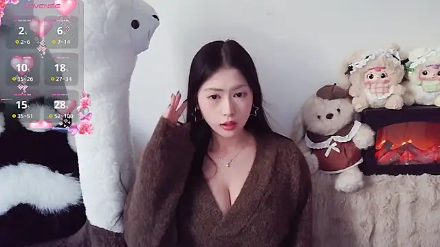 Snapshot of TuTu-077 chatting on 7, 2, 2026 TuTu-077 online show from 7, 2, 2026