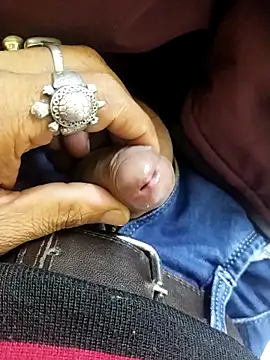 Snapshot of Playboy_139 chatting on 18, 12, 2025 Playboy 139 online show from 18, 12, 2025