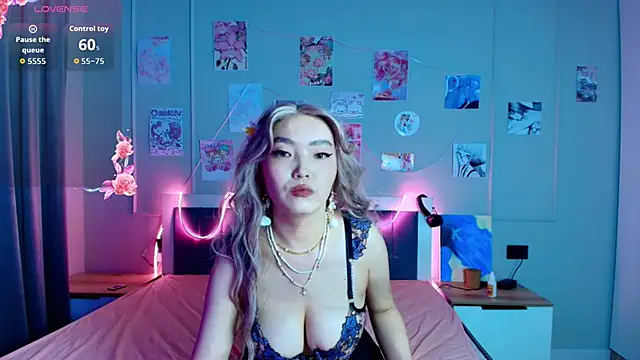 junamiin online show from 5, 12, 2025