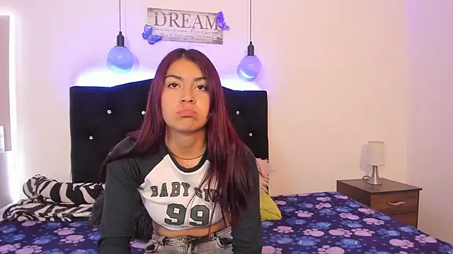 melany tits online show from 15, 12, 2025