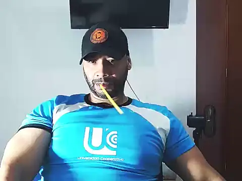 musclehetero online show from 16, 12, 2025