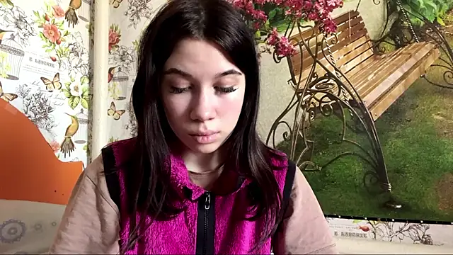 DebbiGoodknight online show from 15, 2, 2026