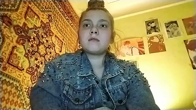 KikiBang online show from 9, 4, 2026