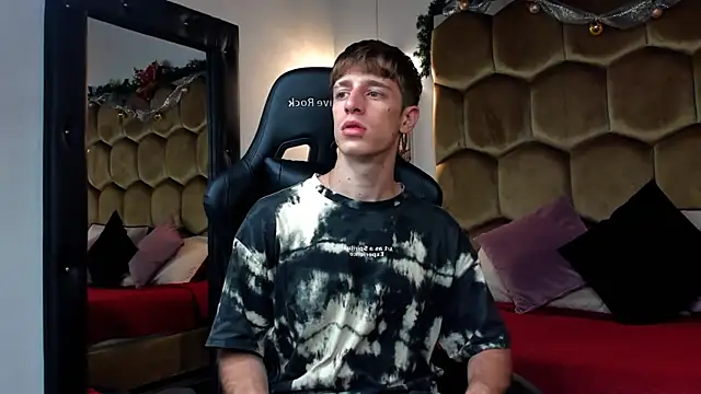 Ostin Saints online show from 3, 12, 2025