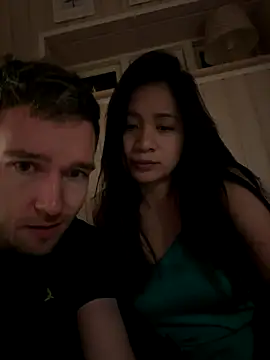 Snapshot of Spice2x chatting on 26, 11, 2025 Spice2x online show from 26, 11, 2025