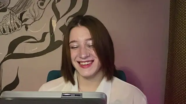 Snapshot of Marimari_maur chatting on 6, 2, 2026 Marimari maur online show from 6, 2, 2026