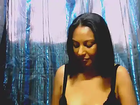 Snapshot of indian_spice_girl chatting on 25, 11, 2025 indian spice girl online show from 25, 11, 2025