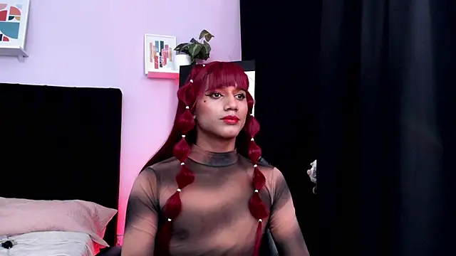 Thalia Moon1 online show from 19, 12, 2025