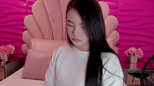 Snapshot of NatallieBlaze chatting on 26, 11, 2025 NatallieBlaze online show from 26, 11, 2025