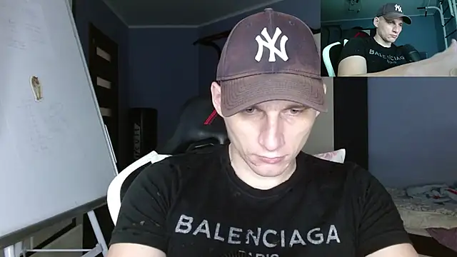 Poliglotjoe1 online show from 25, 11, 2025