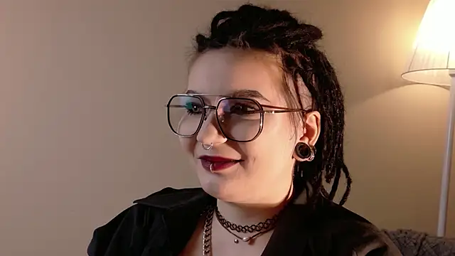 Snapshot of olonho_estel chatting on 13, 4, 2026 olonho estel online show from 13, 4, 2026