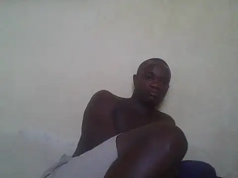 UsTwo  online show from 28, 11, 2025