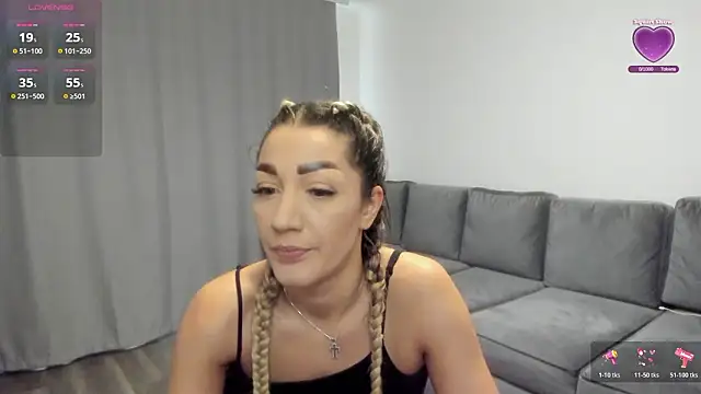 Snapshot of rossana_doll chatting on 1, 2, 2026 rossana doll online show from 1, 2, 2026