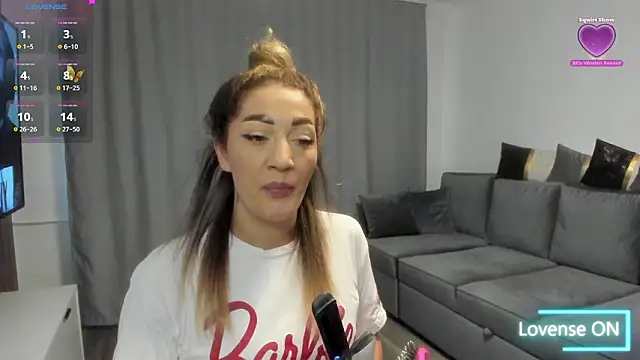 Snapshot of rossana_doll chatting on 1, 3, 2026 rossana doll online show from 1, 3, 2026