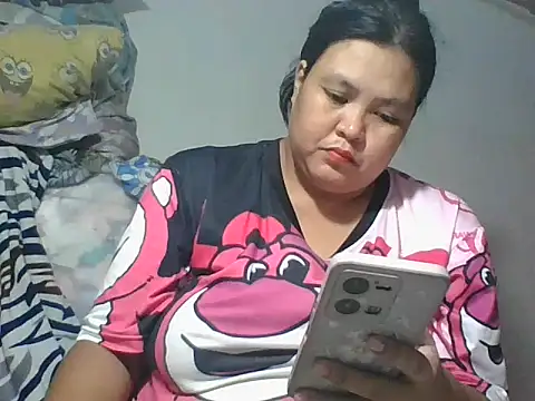 Snapshot of iloveshiritheslut chatting on 20, 11, 2025 iloveshiritheslut online show from 20, 11, 2025