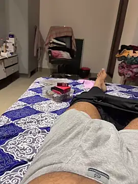 Snapshot of danny_johnny chatting on 28, 11, 2025 danny johnny online show from 28, 11, 2025