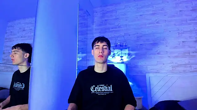 Emir Ozan  online show from 28, 11, 2025