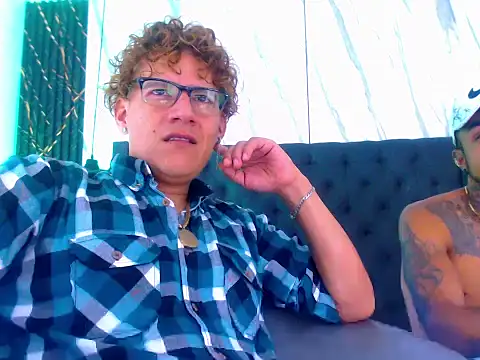 Hot Latino x online show from 1, 12, 2025