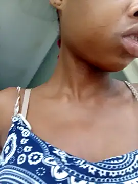 Snapshot of Sweethoneypot25 chatting on 20, 2, 2026 Sweethoneypot25 online show from 20, 2, 2026