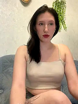 liliana shvezz online show from 2, 12, 2025