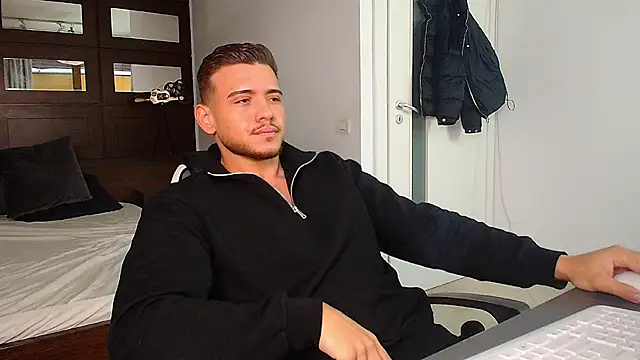 ElijahThorne online show from 18, 1, 2026