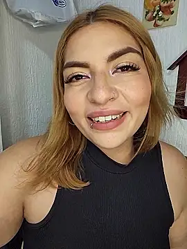 mila curvy online show from 10, 1, 2026