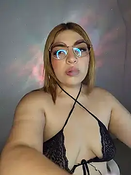 Snapshot of mila_curvy chatting on 11, 2, 2026 mila curvy online show from 11, 2, 2026