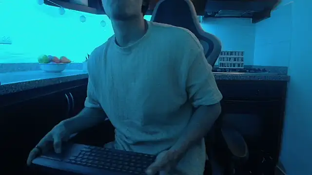 eren jeager online show from 11, 1, 2026