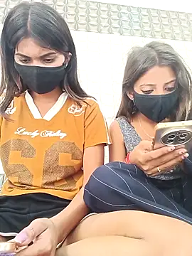 Lovely--girl online show from 9, 5, 2026