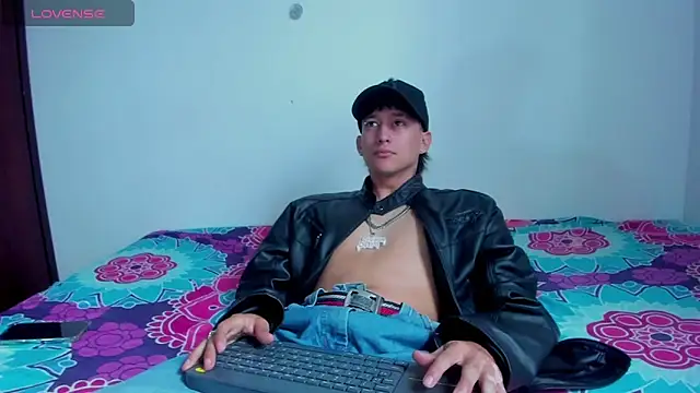 Snapshot of Darsel_night chatting on 29, 11, 2025 Darsel night online show from 29, 11, 2025