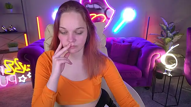 Sun Shine Lola online show from 28, 11, 2025