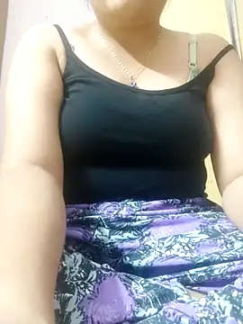 Snapshot of Tanvi_02 chatting on 23, 11, 2025 Tanvi 02 online show from 23, 11, 2025