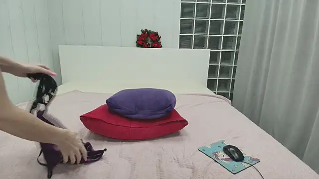 Snapshot of Brightly_Heizer chatting on 17, 1, 2026 Brightly Heizer online show from 17, 1, 2026