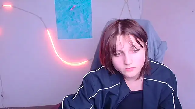 Alice Wonderme online show from 12, 1, 2026