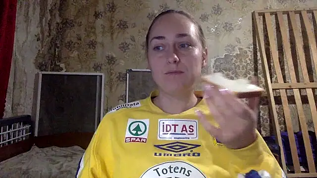 Vassila69 online show from 18, 12, 2025