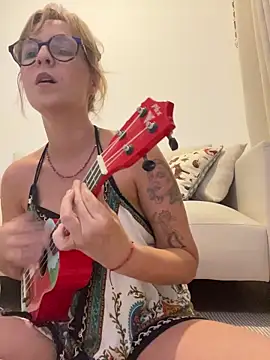 Snapshot of KnotBabe chatting on 15, 2, 2026 KnotBabe online show from 15, 2, 2026