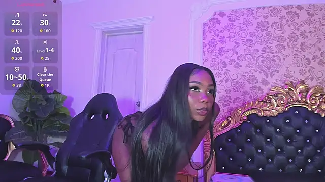 Snapshot of KarolMoore chatting on 24, 11, 2025 KarolMoore online show from 24, 11, 2025