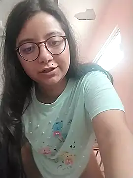 Chaparrita13 online show from 15, 2, 2026